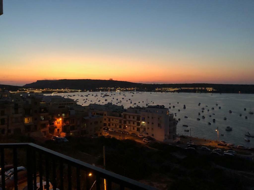Apartmán Calypso Court Mellieħa Exteriér fotografie